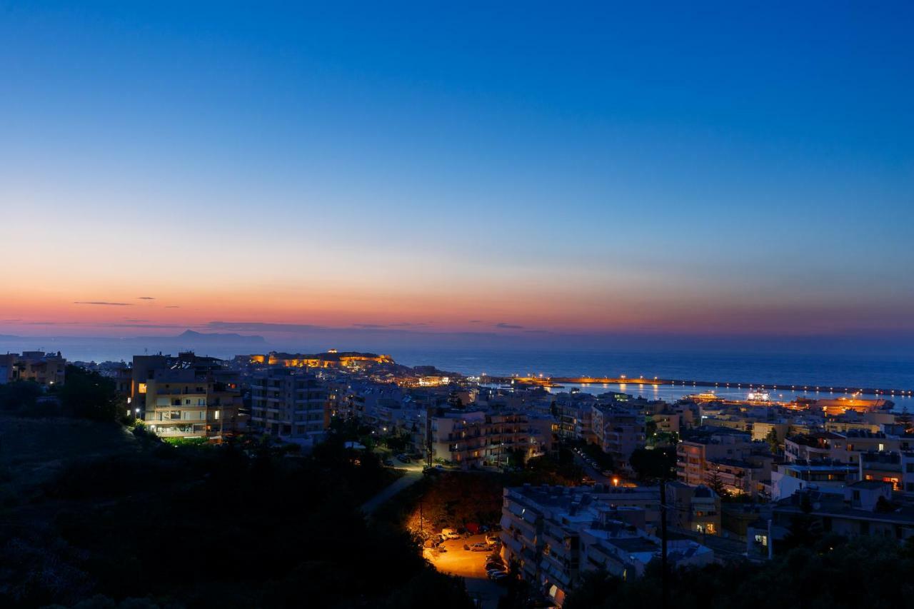 Stelios Penthouse Lägenhet Rethymno Exteriör bild